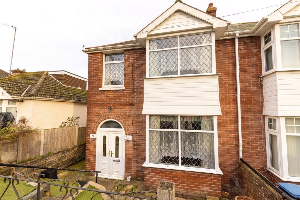 Property photo 2 of 24 Picture No. 18