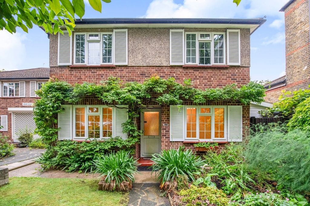 Property photo 1 of 17