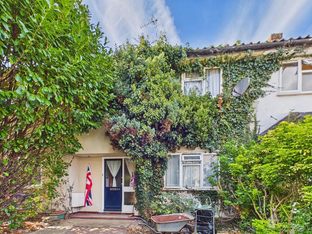 Property photo 1 of 6
