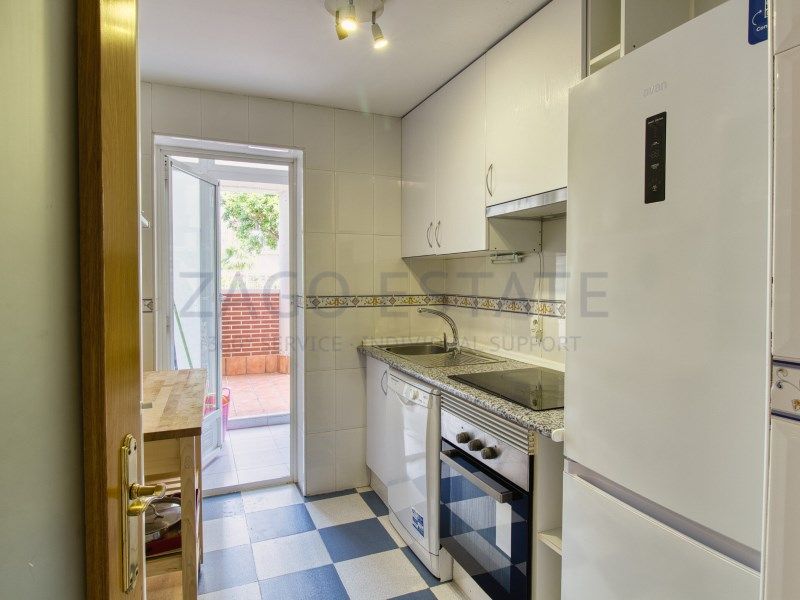 Property photo 3 of 27