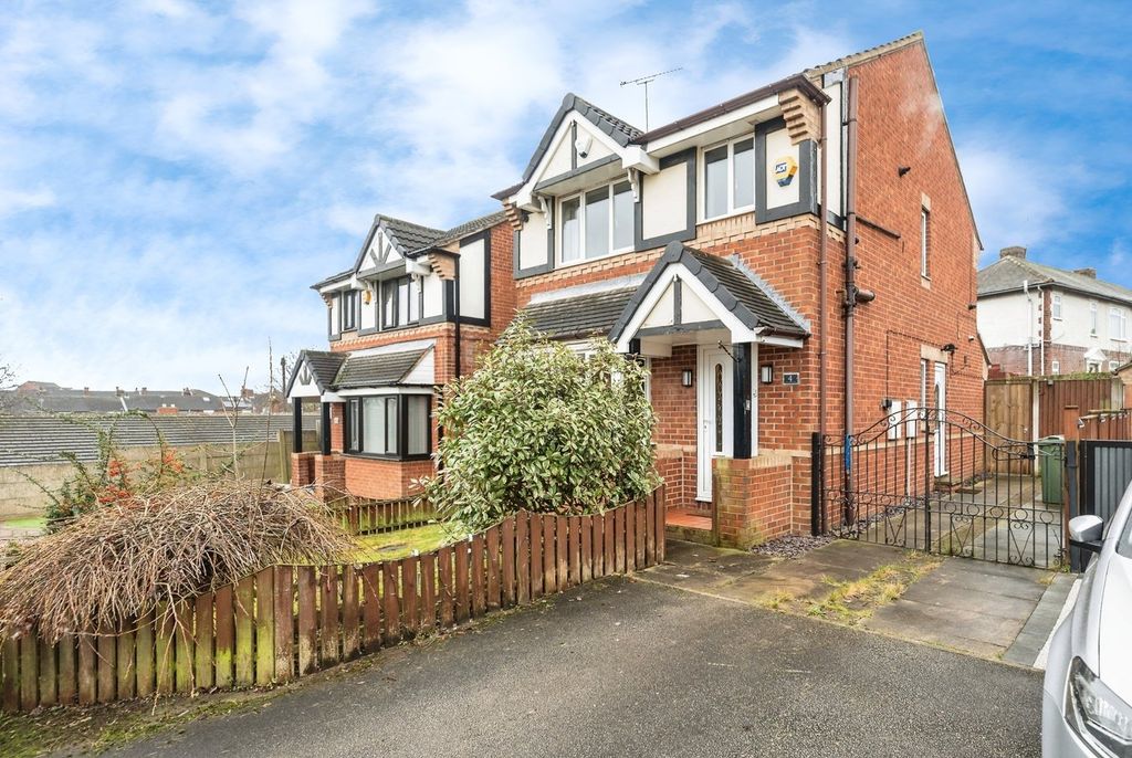 Property photo 1 of 20