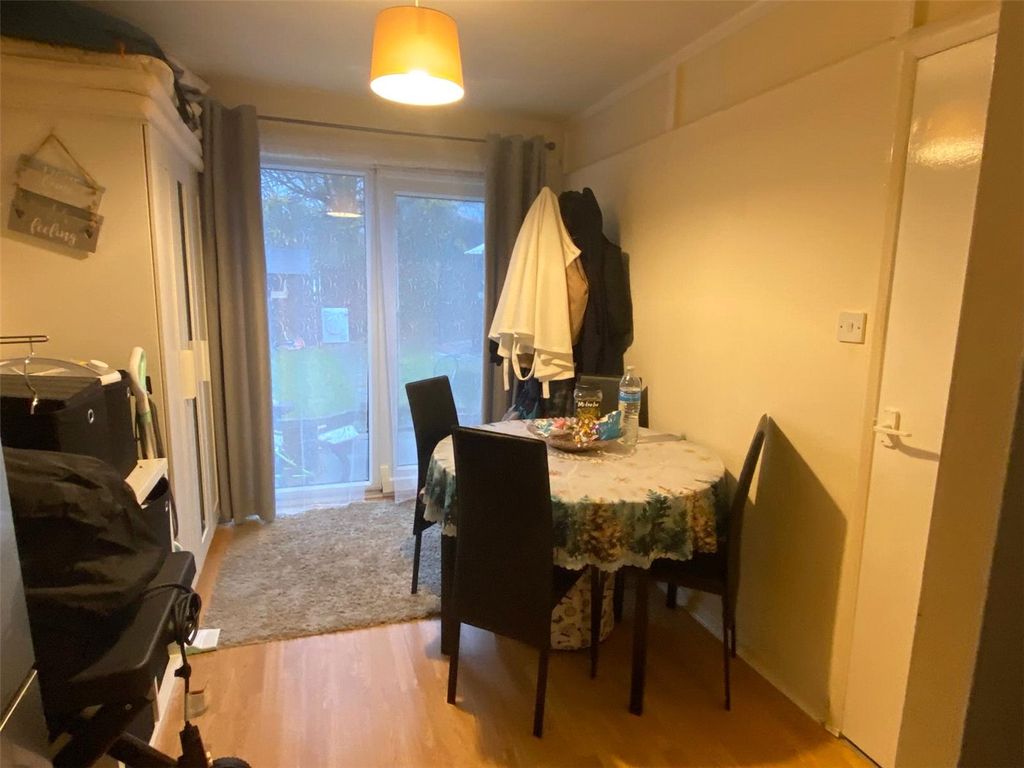 Property photo 3 of 9 Picture No. 05