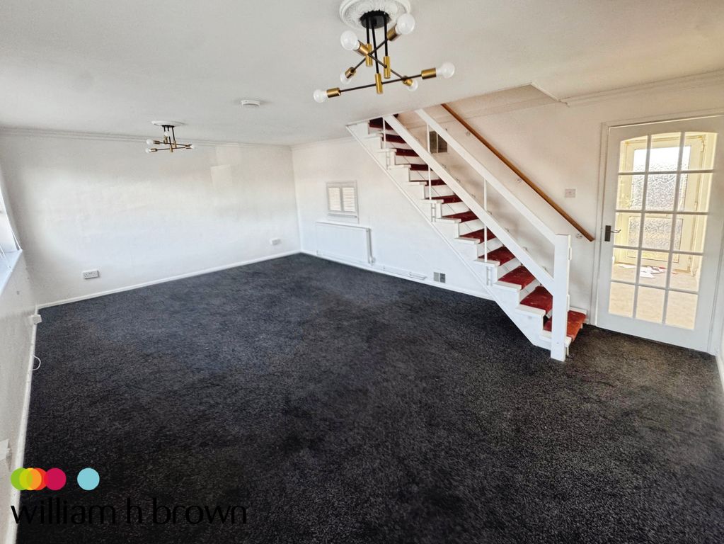 Property photo 3 of 9 View