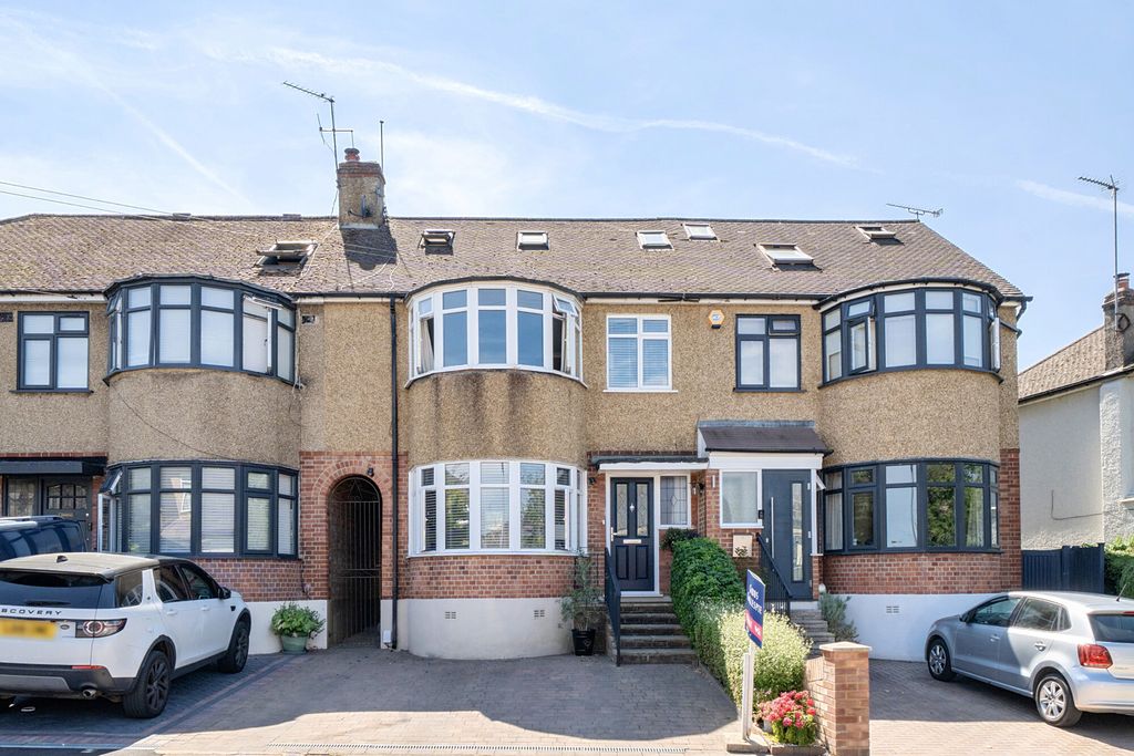 Property photo 1 of 24 1492233-1-6A4d09d...