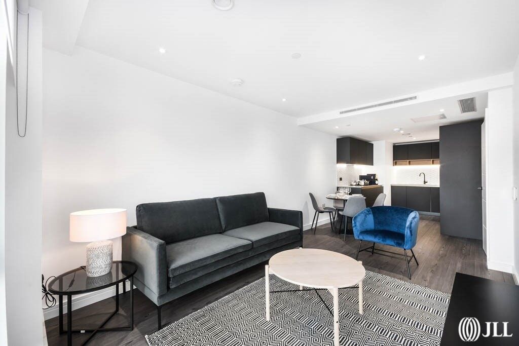 Property photo 2 of 24 6