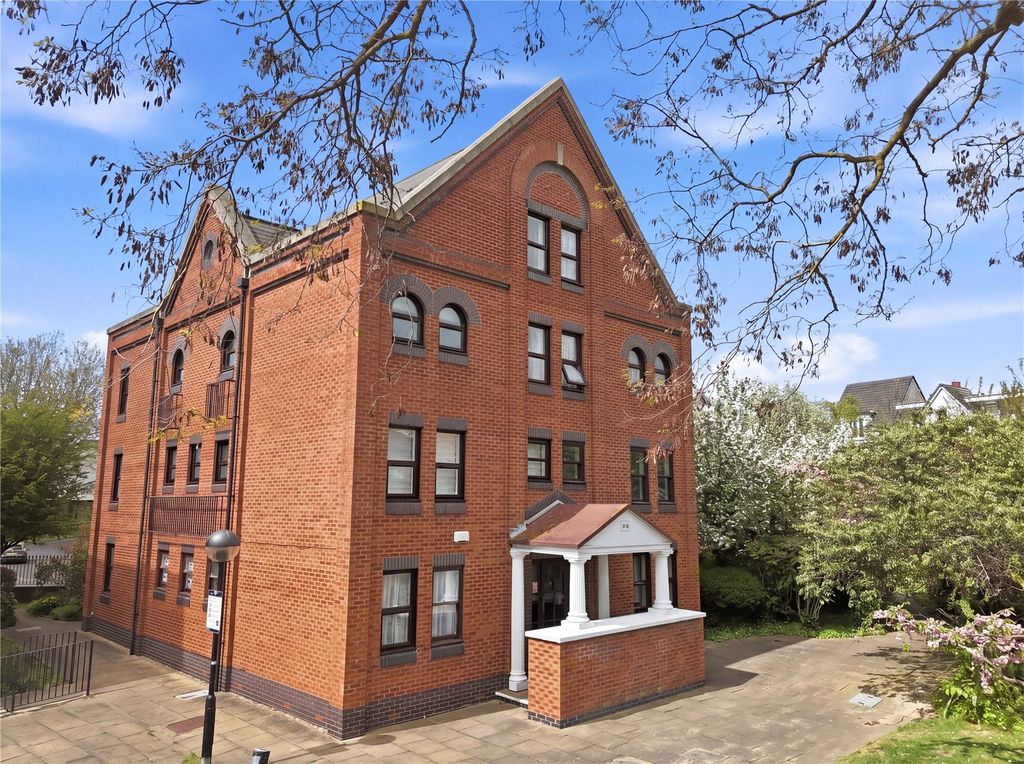 Property photo 1 of 17 Picture No. 03