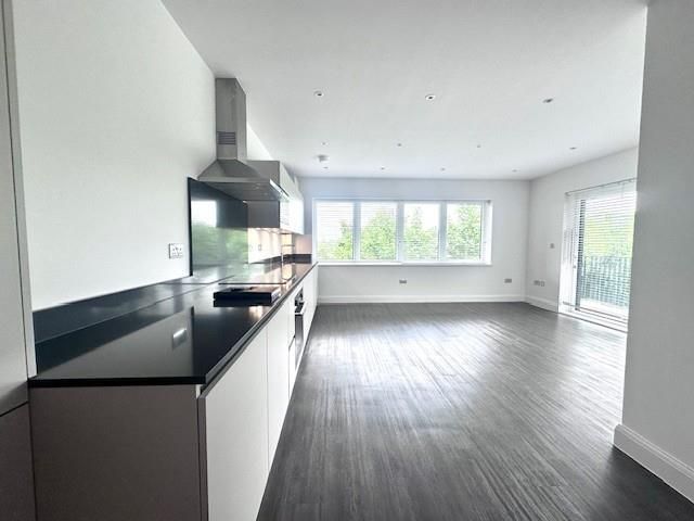 Property photo 2 of 9 Rfggh.Jpg