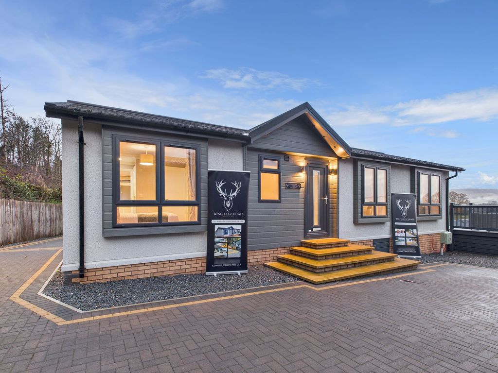 Property photo 1 of 15 Front