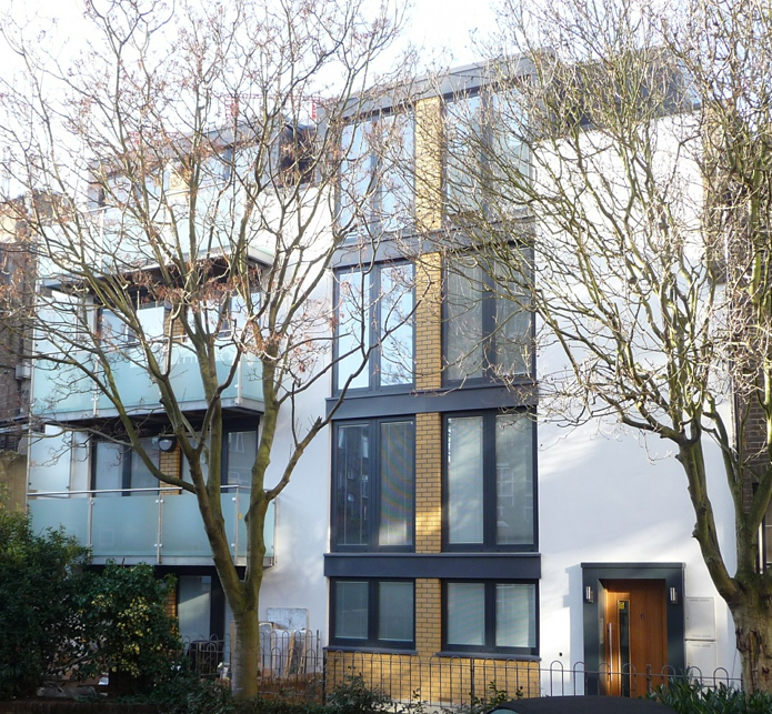 Property photo 1 of 6