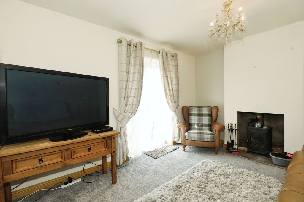 Property photo 2 of 16 Photography