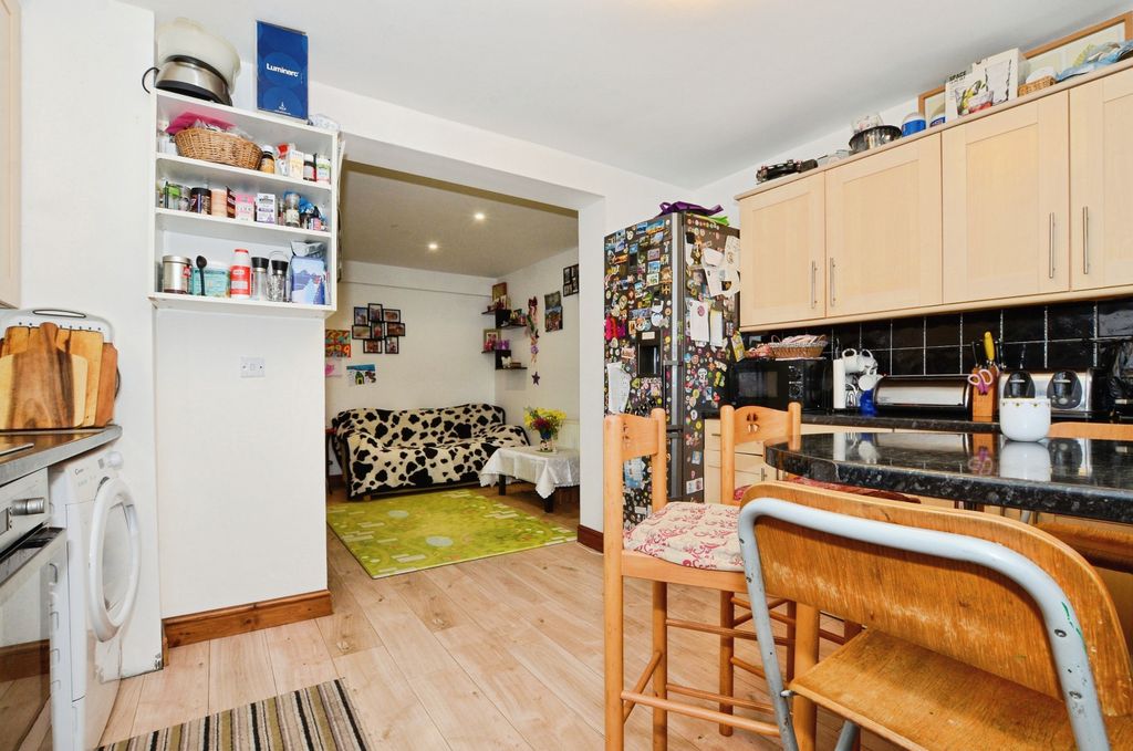 Property photo 3 of 19 Kitchen-Diner