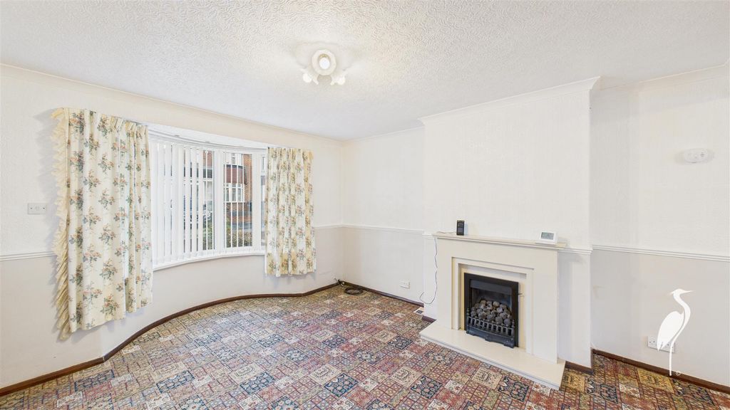 Property photo 2 of 25 Lounge/Dining Room