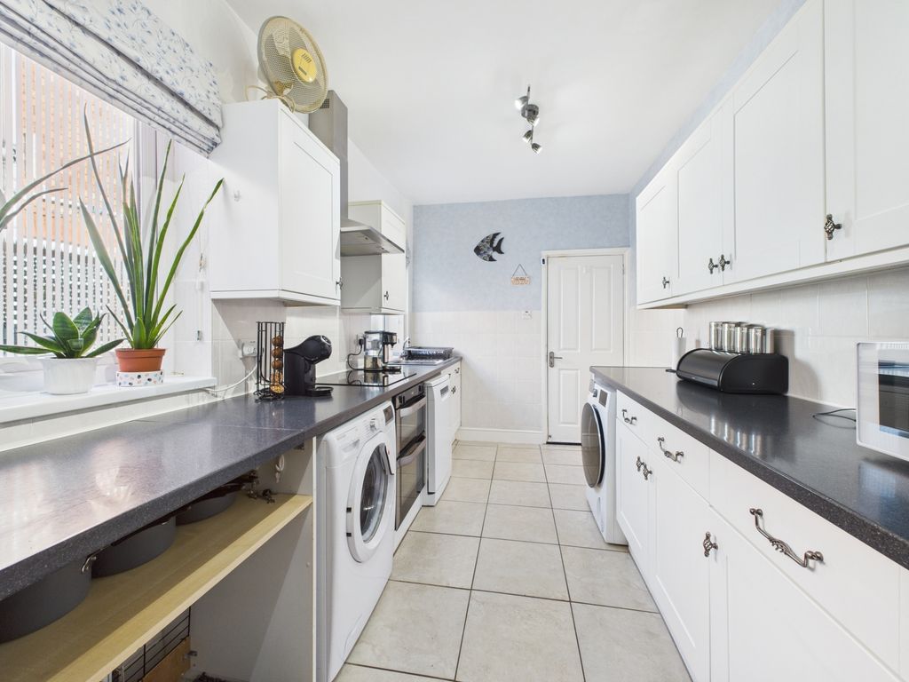 Property photo 3 of 13 Photo 10