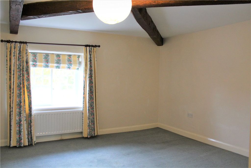 Property photo 3 of 13 Picture No. 28