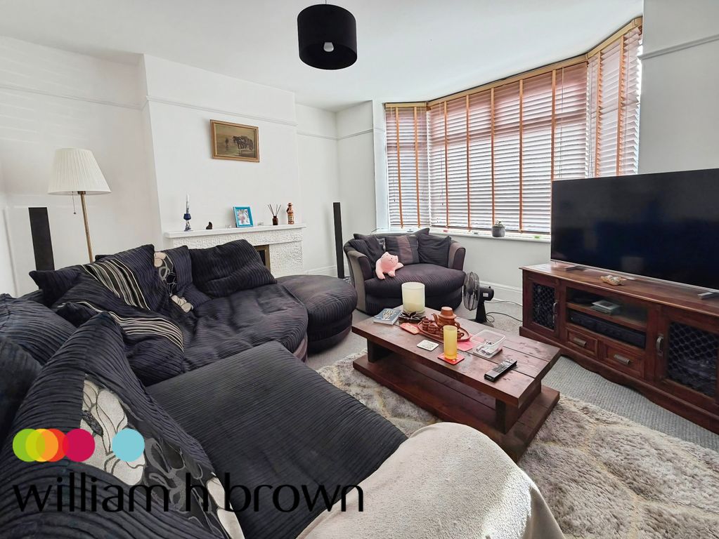 Property photo 2 of 8 Image