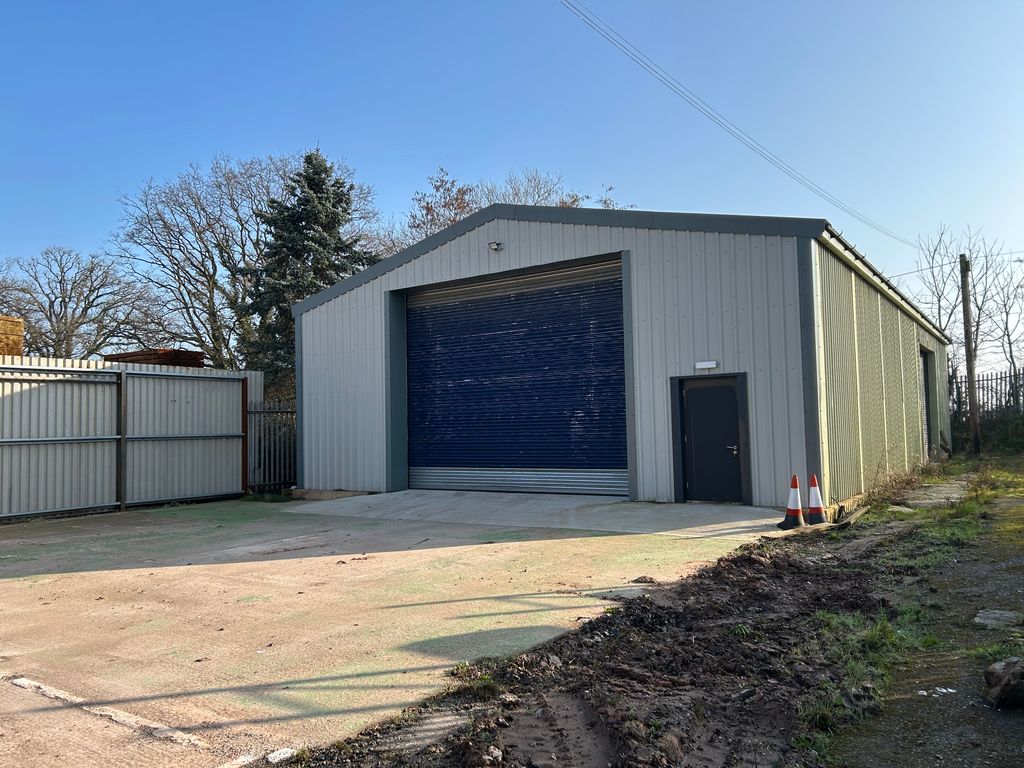 Property photo 1 of 2