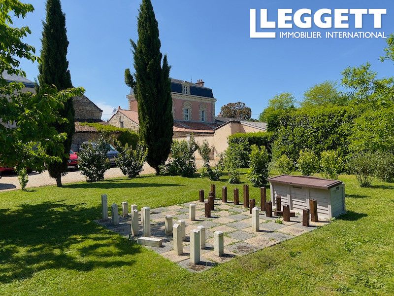 Property photo 3 of 10