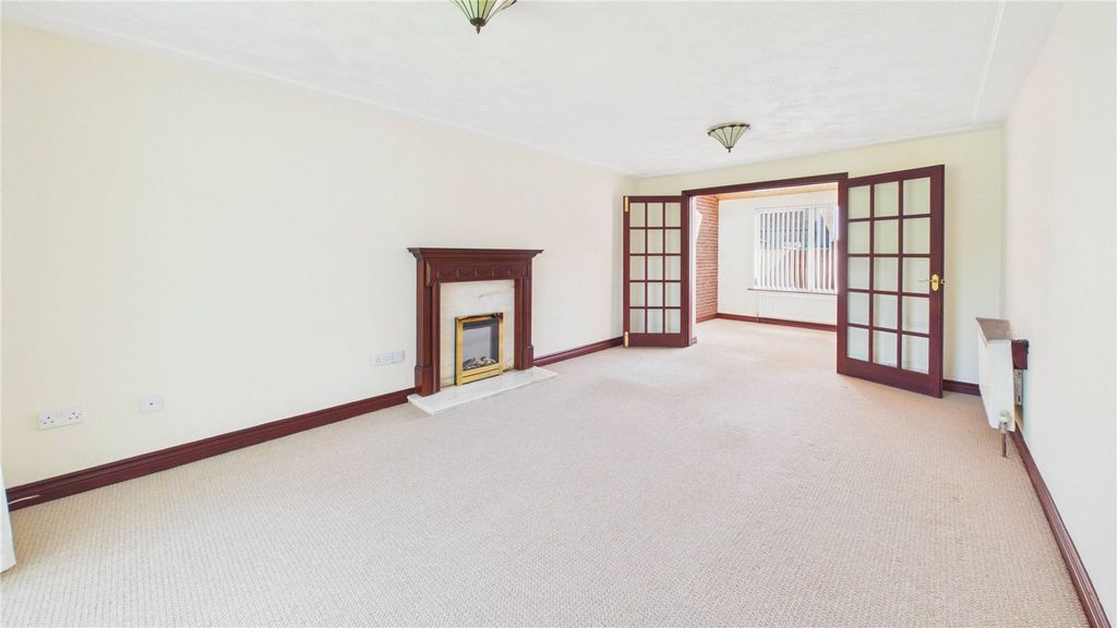 Property photo 3 of 24 Picture No. 49