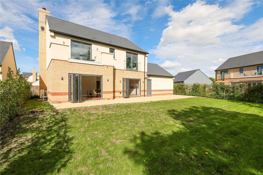 Property photo 2 of 17 Picture No. 05