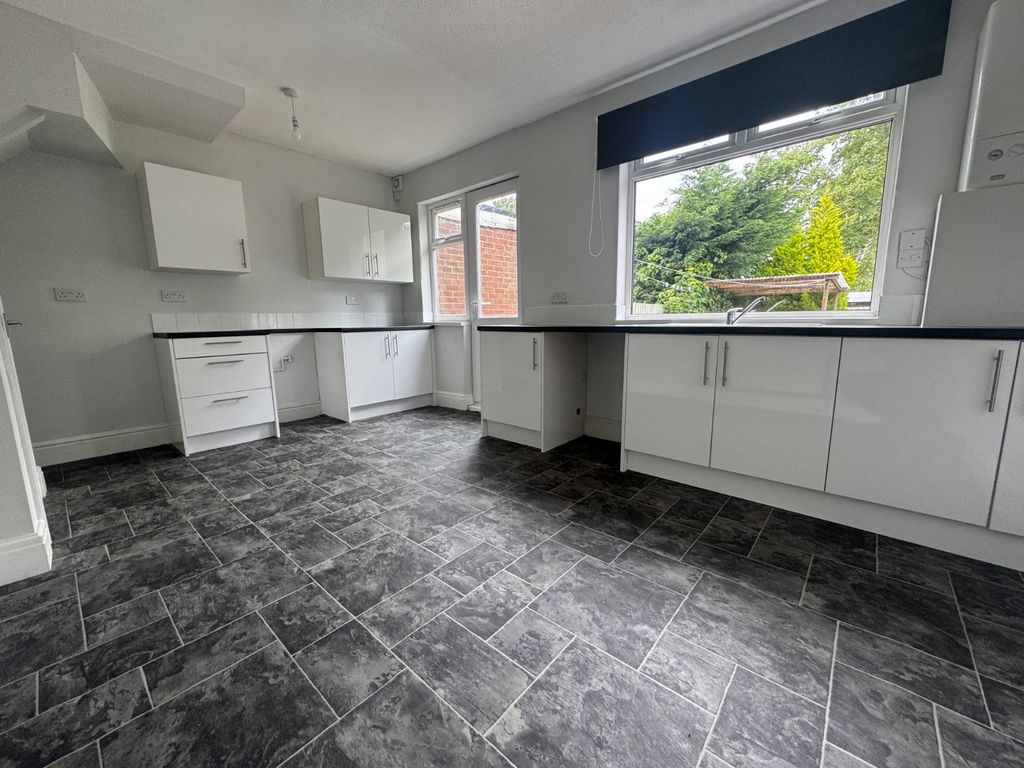 Property photo 3 of 8 Picture No. 26