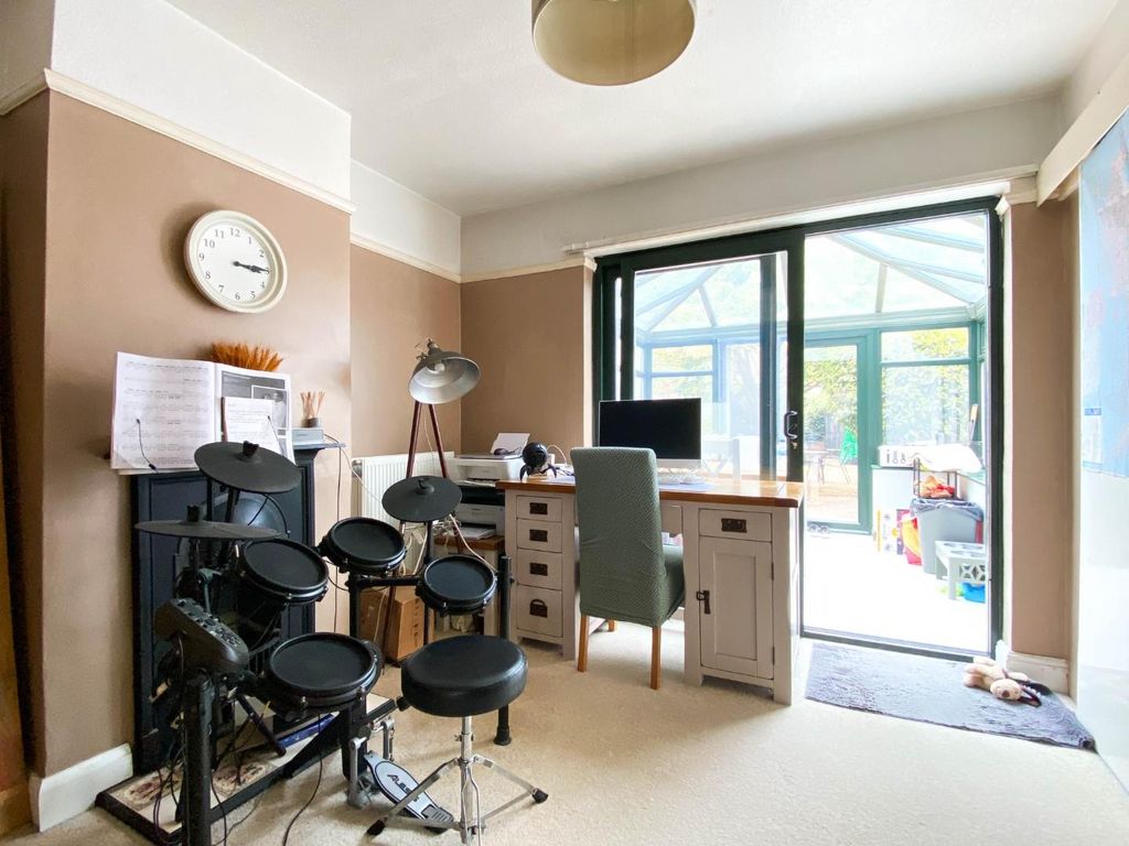 Property photo 3 of 16 Image00018.Jpg