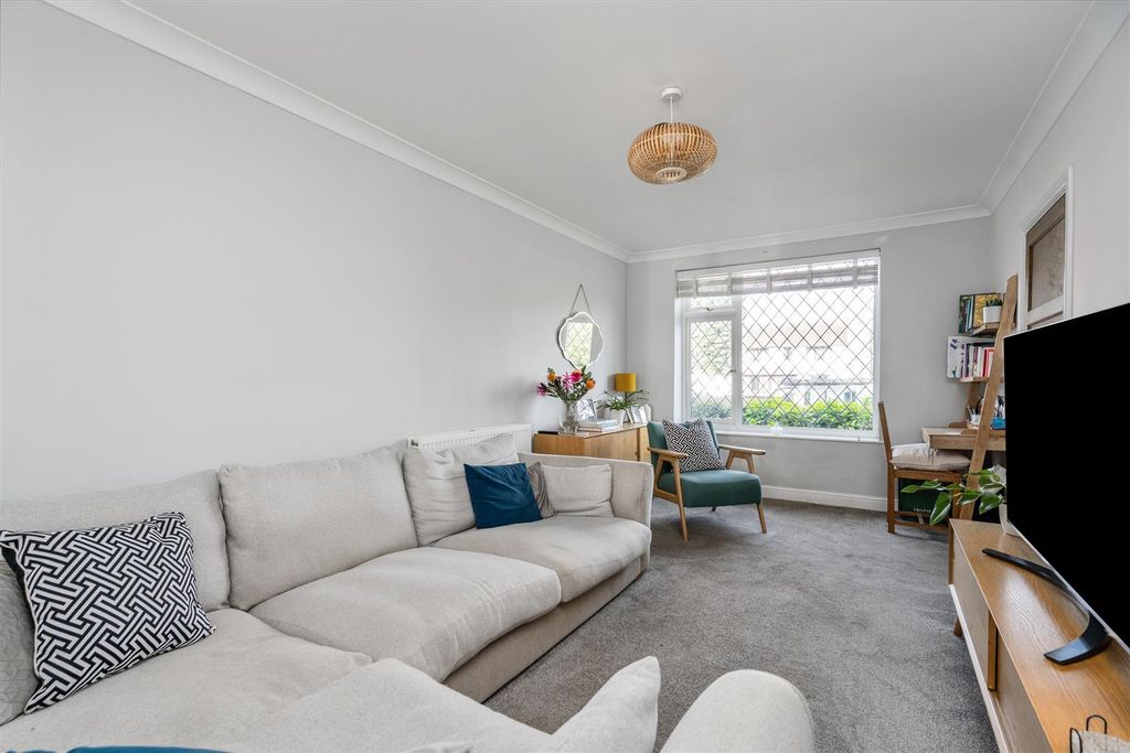 Property photo 3 of 15 34 Cornyx Lane_1.Jpg