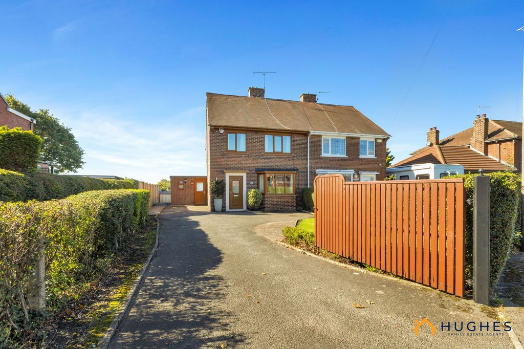 Property photo 1 of 29