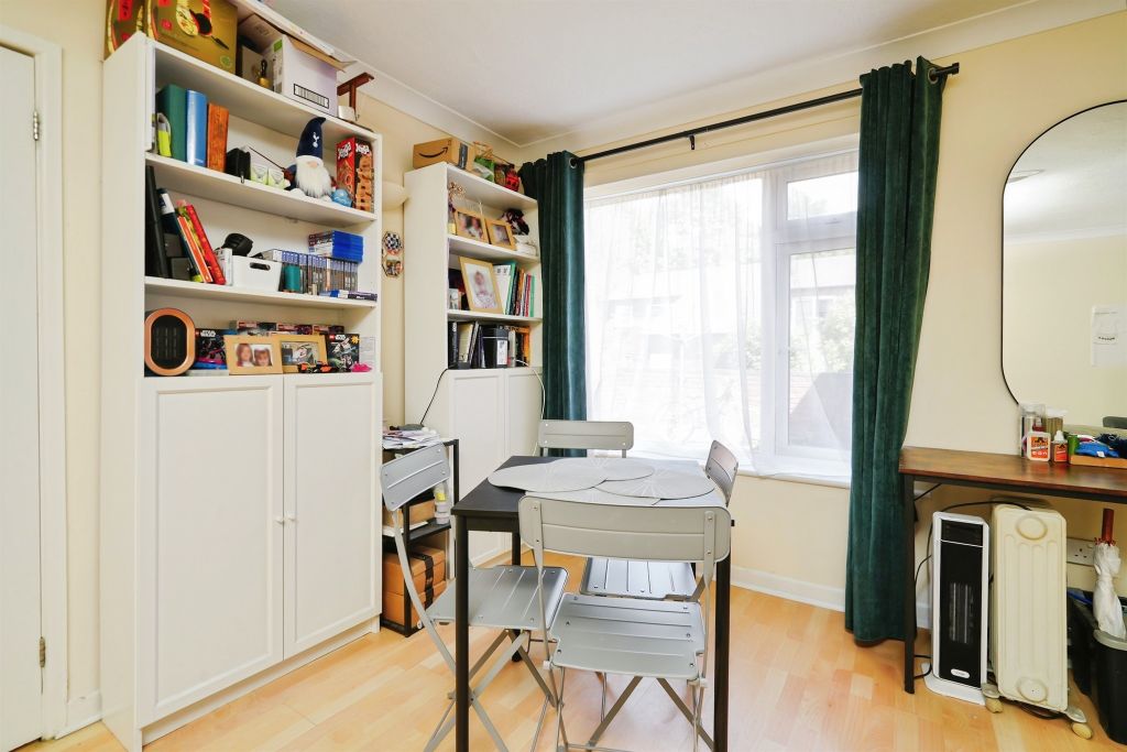 Additional image 5 of 2 bed maisonette for saleFleet Way, Didcot OX11
