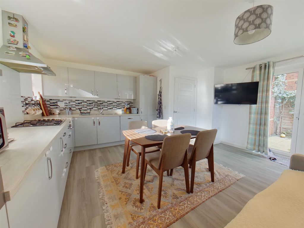 Property photo 3 of 24 Pic (10).Jpg