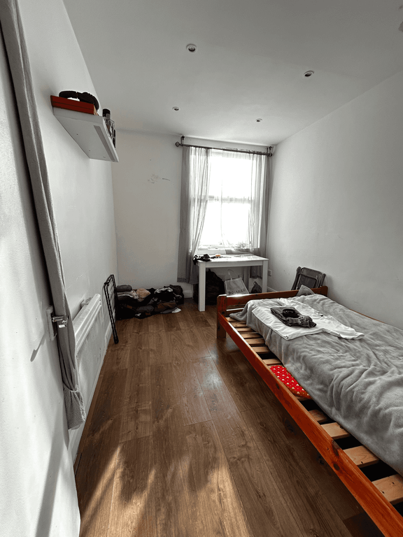 Property photo 3 of 4