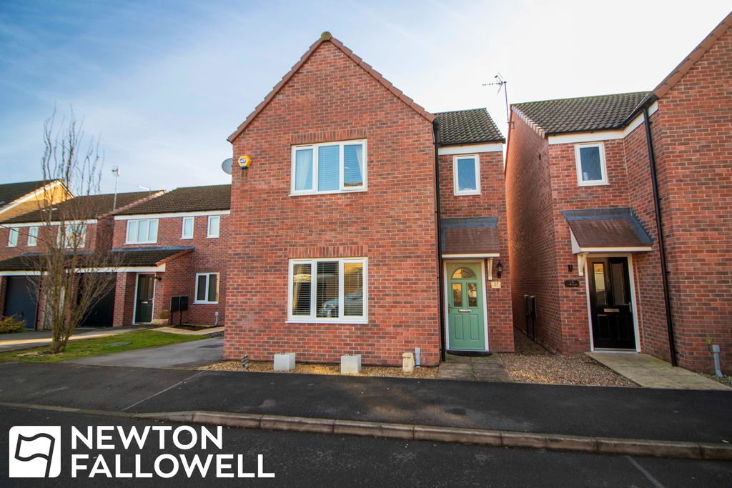 Property photo 2 of 20