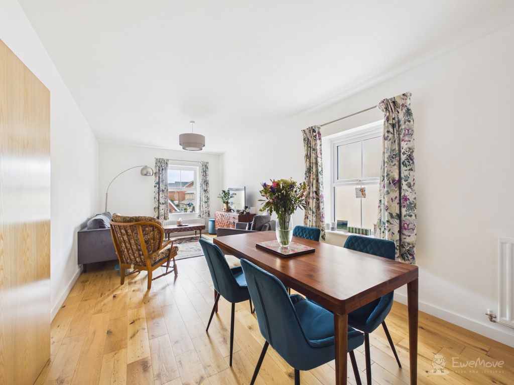 Property photo 2 of 16 Living And Dining Room- Mark Stephens Ewemove Newm