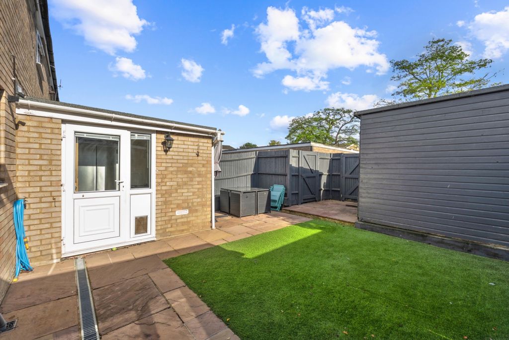 Property photo 3 of 19 5558495