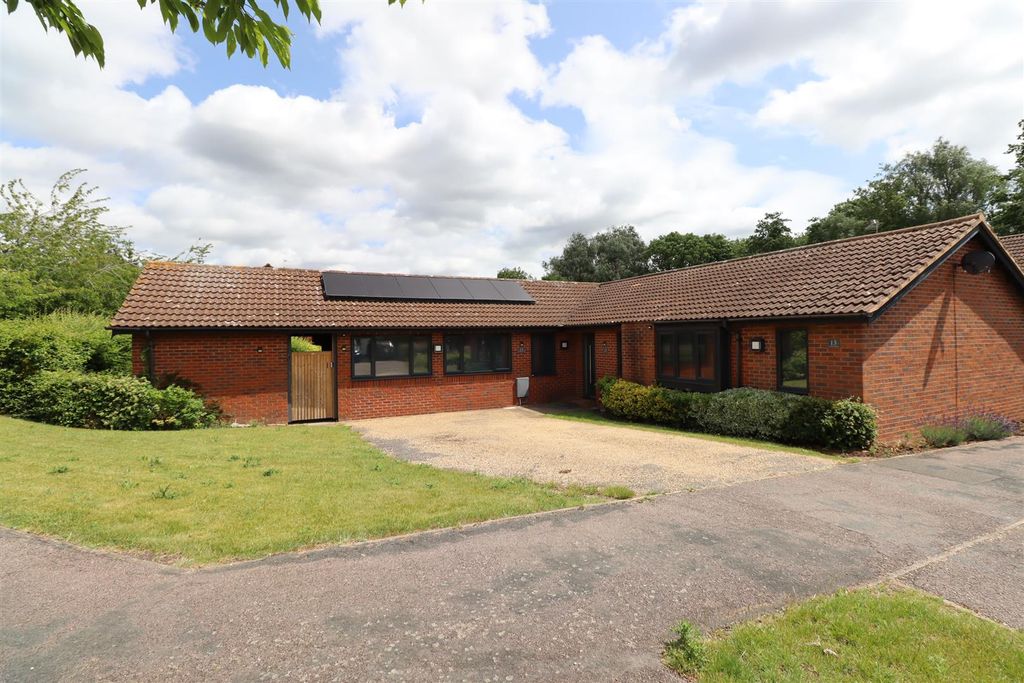 Property photo 1 of 20