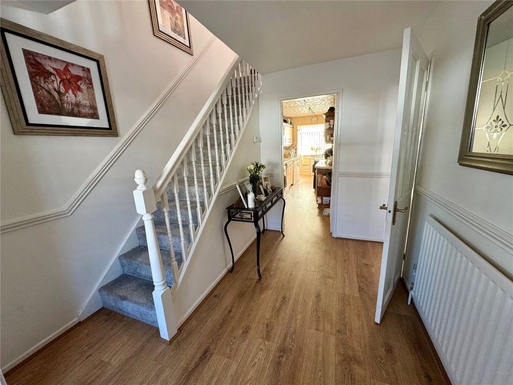 Property photo 2 of 26 Picture No. 29