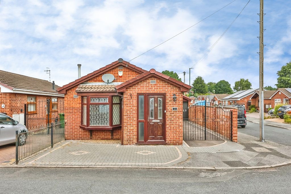 Property photo 1 of 16