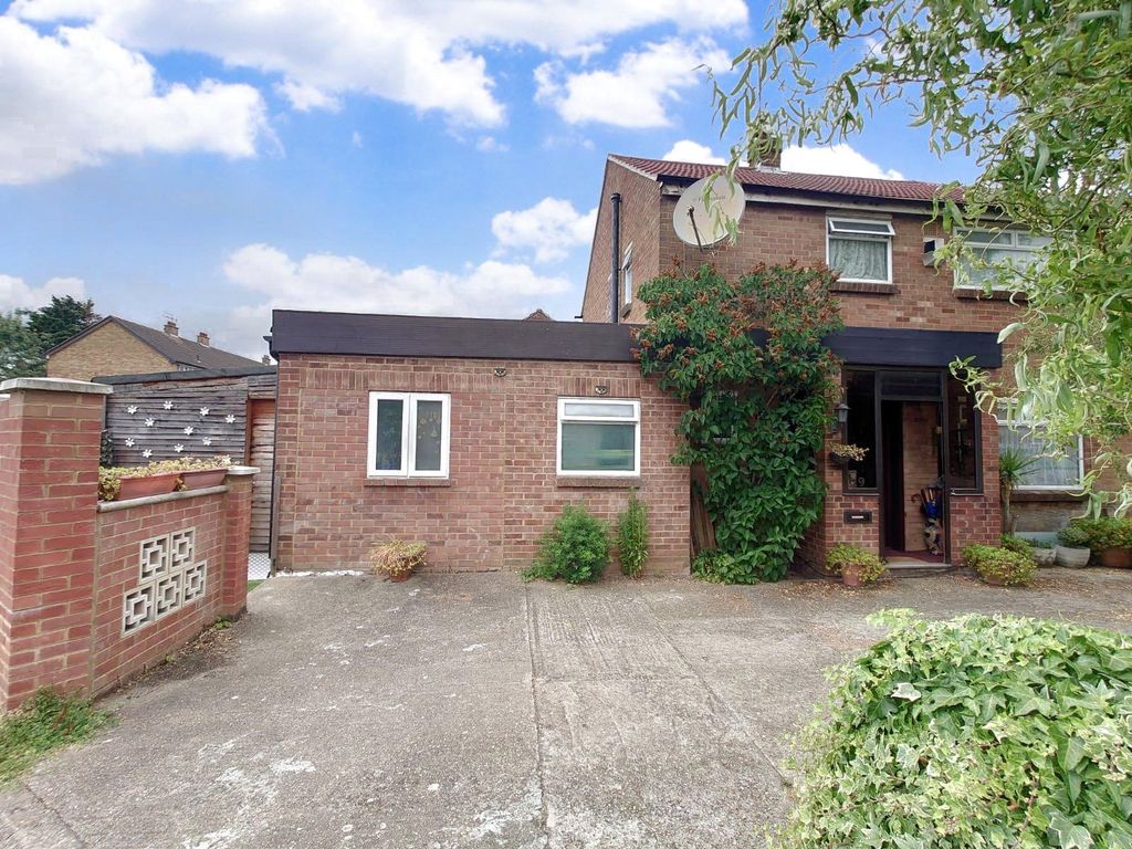 Property photo 1 of 22 Front Aspect