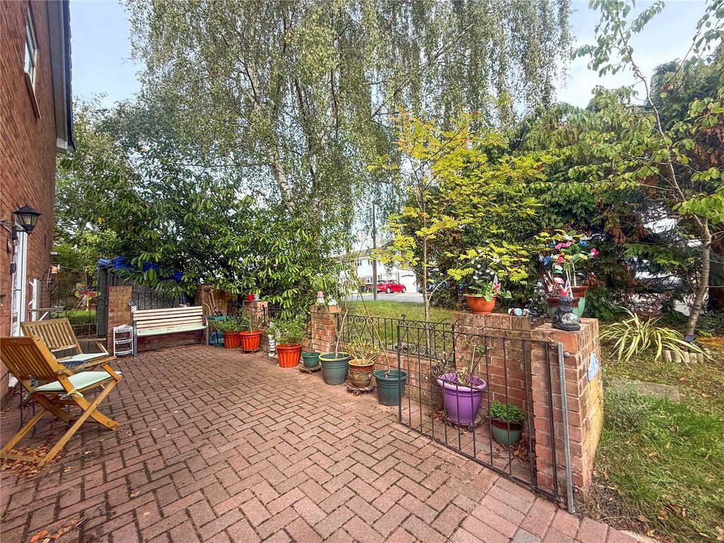 Property photo 3 of 8 Picture No. 01