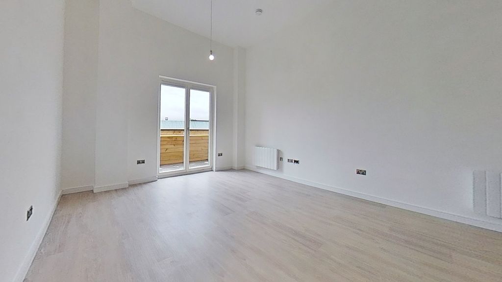 Property photo 2 of 14 Photo 2