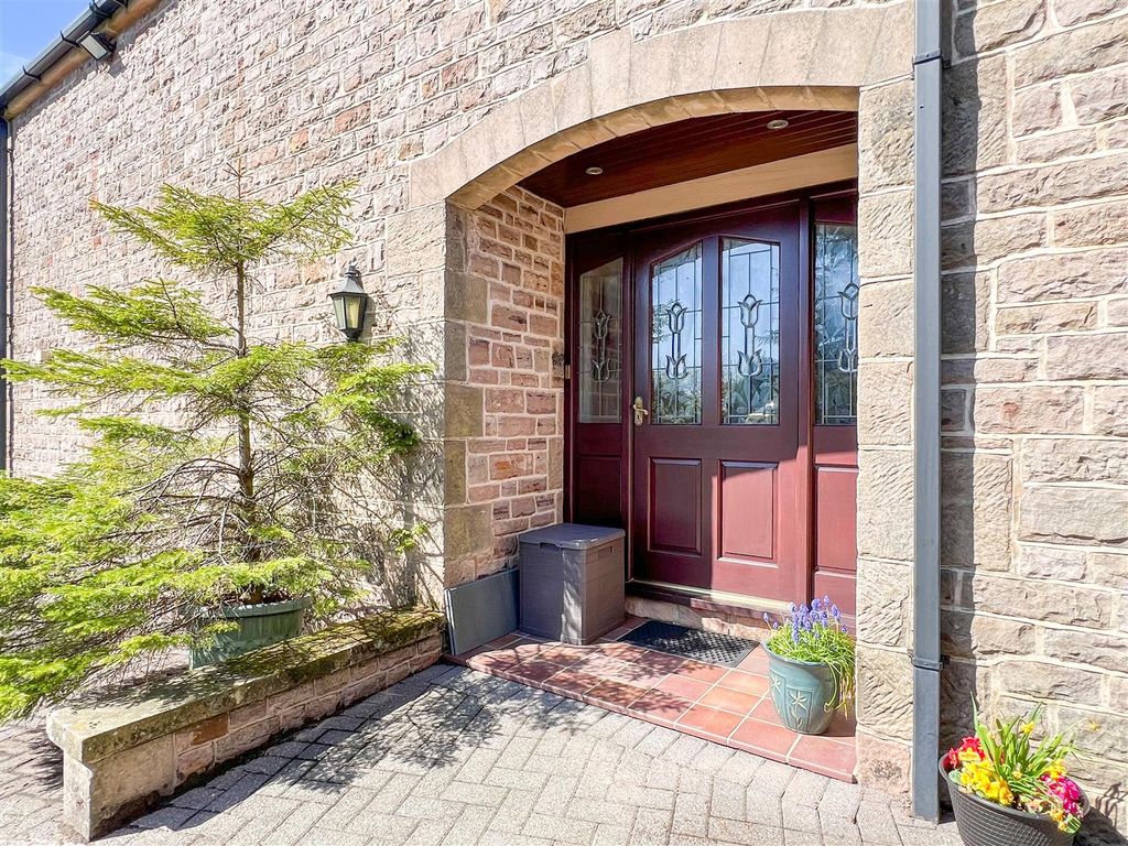 Property photo 3 of 37 Main Entrance