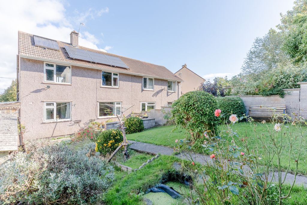Property photo 1 of 20 A7401288-Hdr-5
