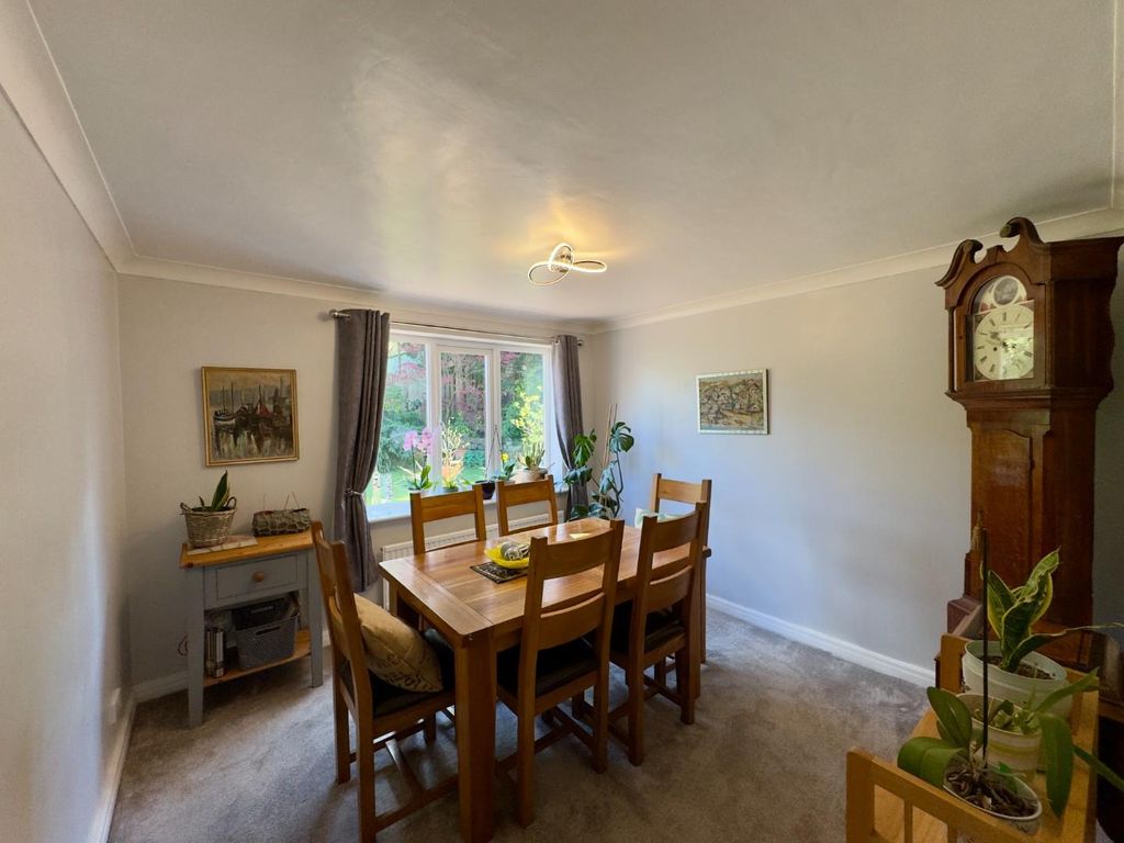 Property photo 3 of 25 Image00063.Jpeg