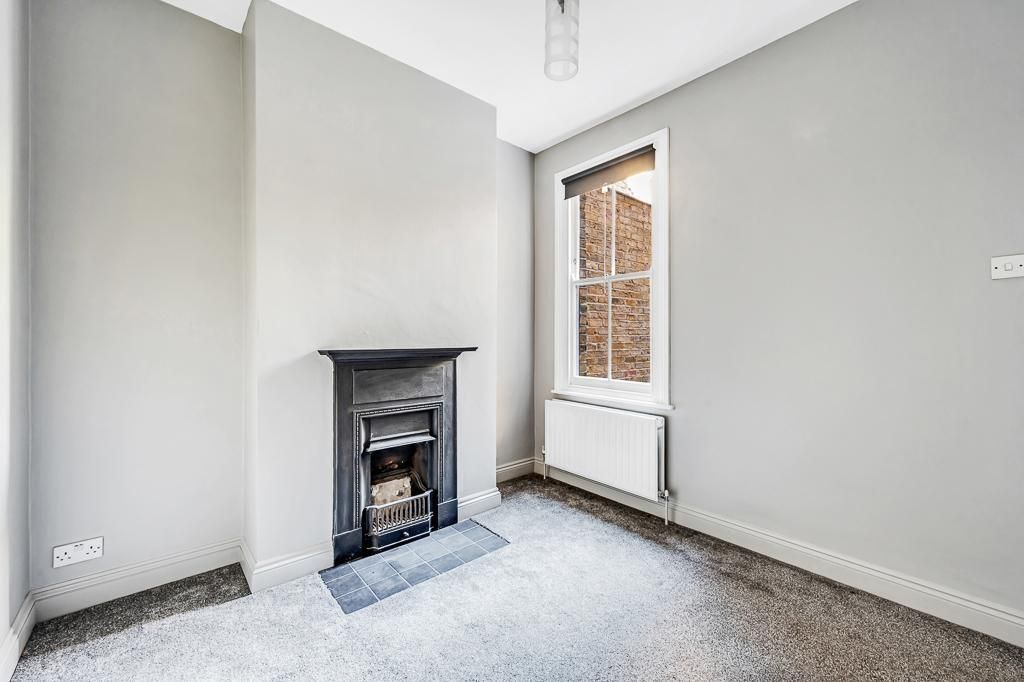 Property photo 3 of 16 Photo 3