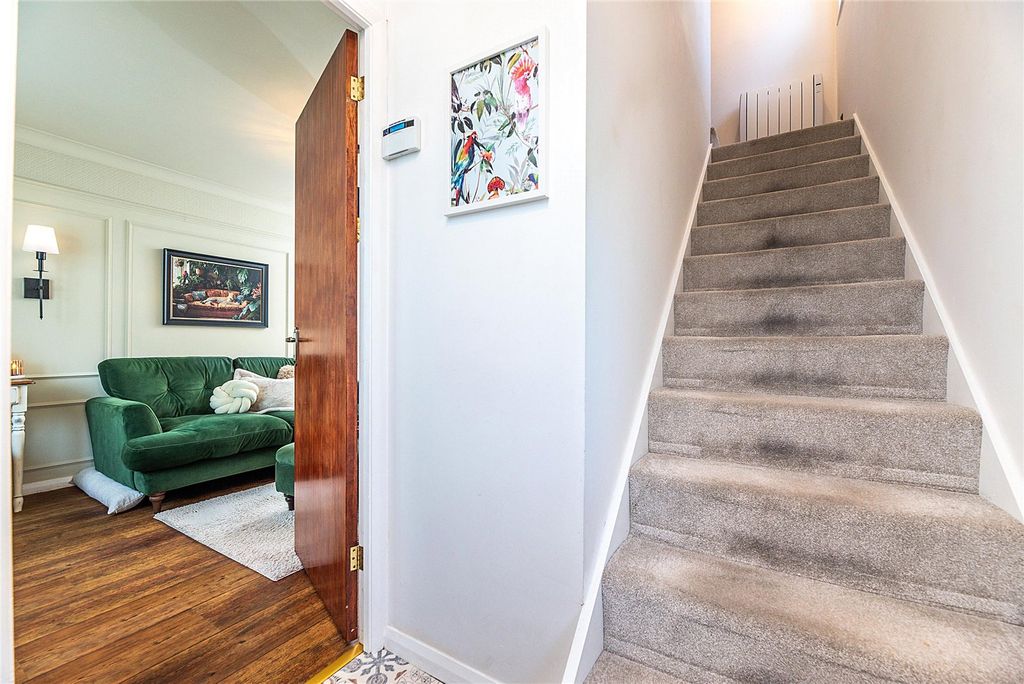 Property photo 2 of 27 Picture No. 26