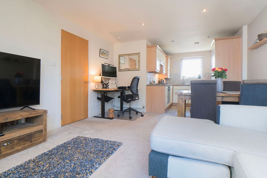 Property photo 3 of 12 Property Image 3