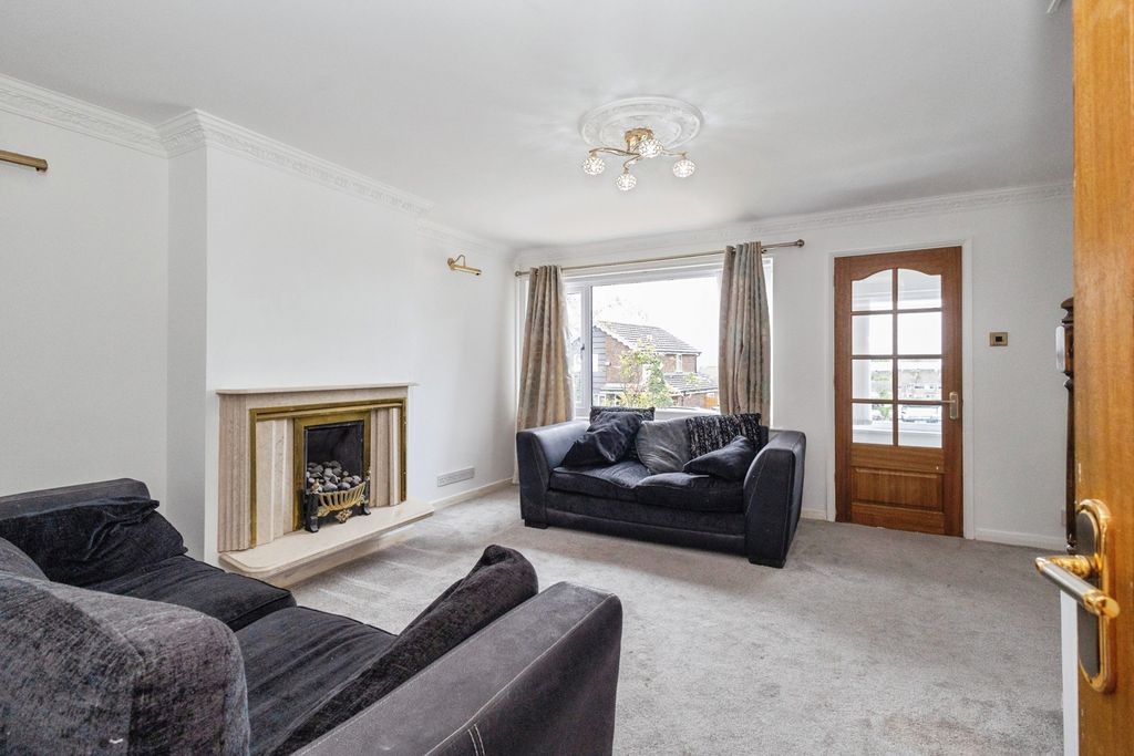 Property photo 3 of 34 Pbox-Img.Jpg