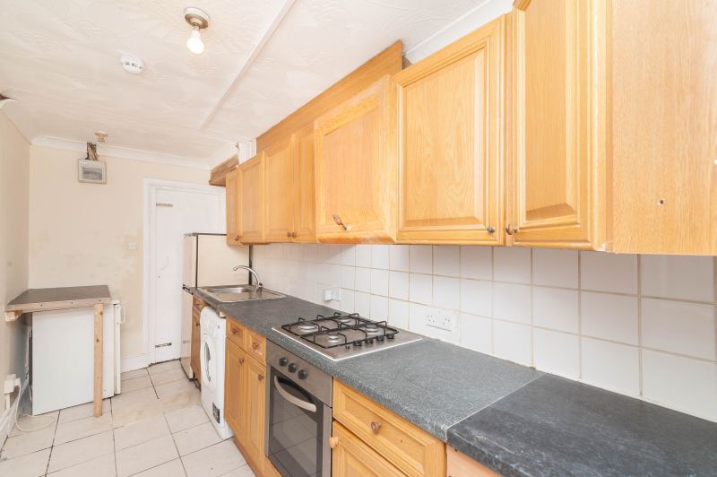 Property photo 2 of 10 Kitchen