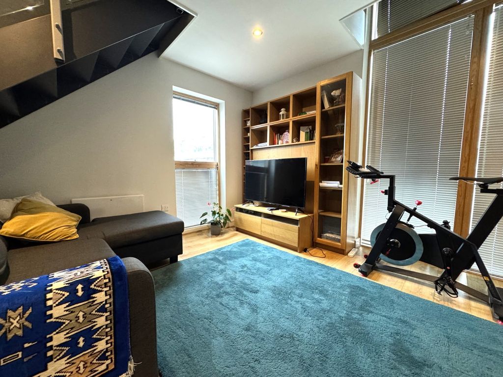 Property photo 3 of 11 Picture No. 07