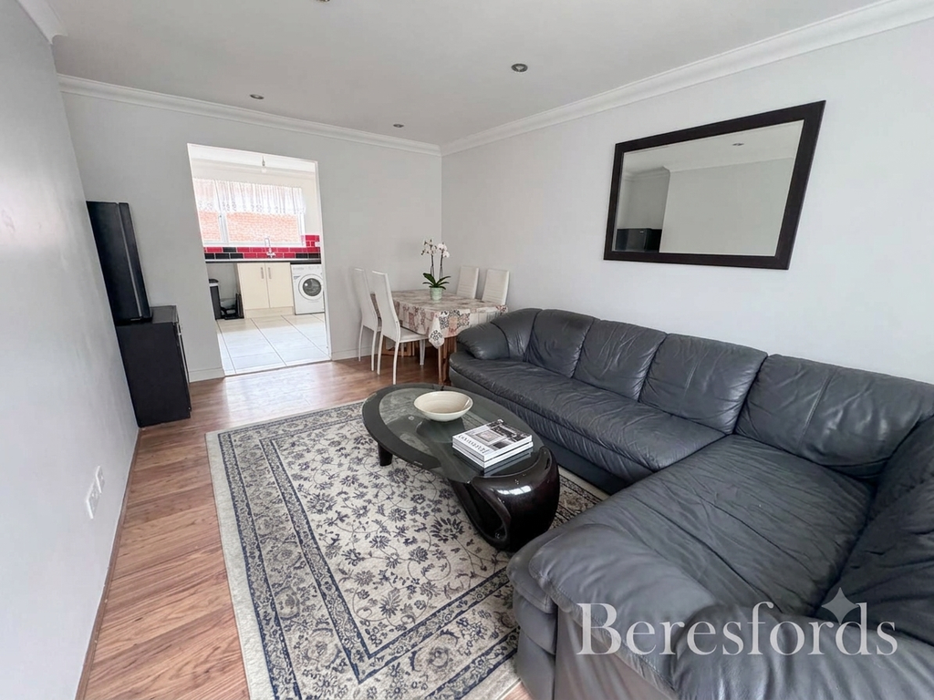 Property photo 3 of 10 Picture No. 04