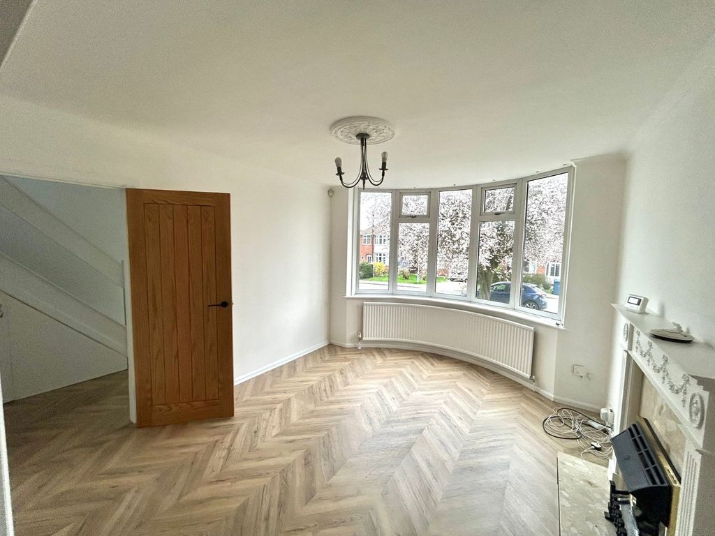 Property photo 3 of 14 Picture No. 42